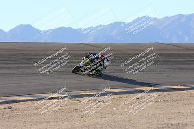 media/Dec-06-2024-CVMA Friday Practice (Fri) [[e1d1c5d4fc]]/4-Group 4 and Trackday/Session 5 (Bowl)/
